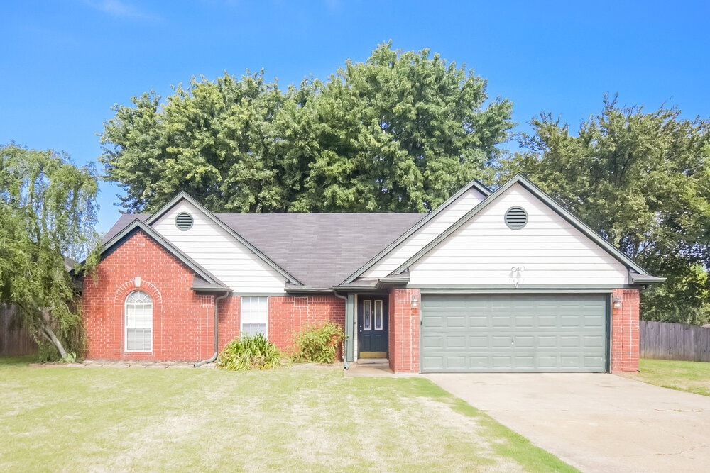 Photo - 7417 Hunters Hollow Ln