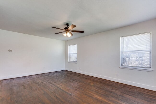 Photo - 10728 Allegheny Dr