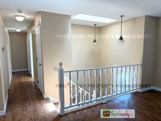Photo - 2516 S 284th St