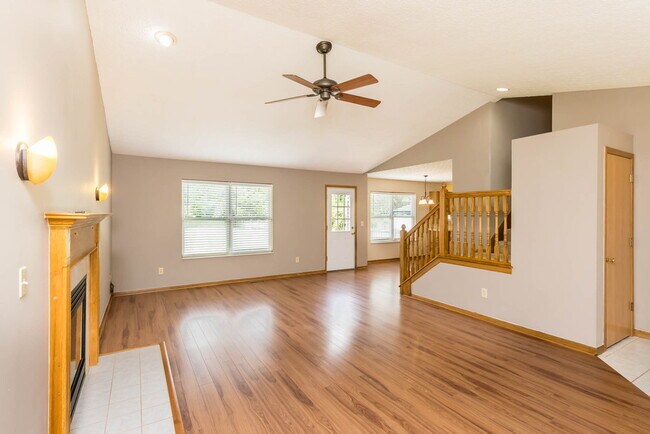 Photo - 1032 Pebble Brook Dr