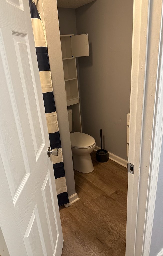 Photo - 559 S Limestone Unidad 203