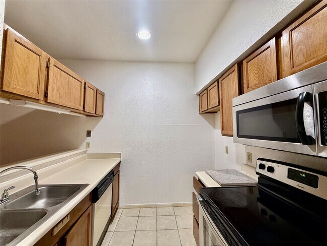 Photo - 8055 Cambridge St Unit 71