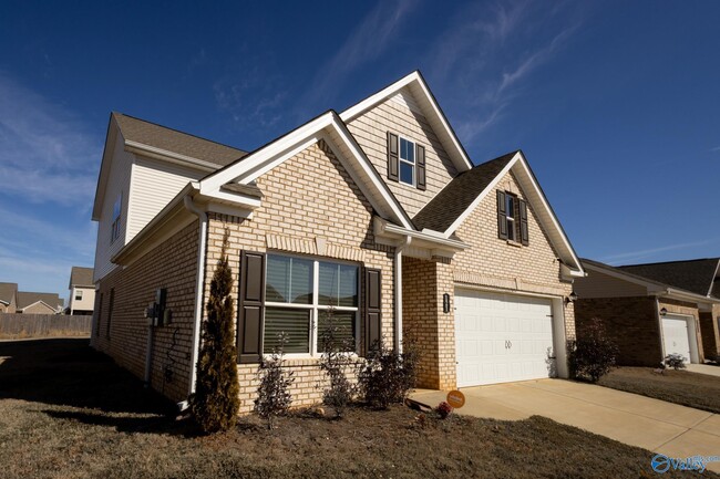 Photo - 121 Mill Valley Wy