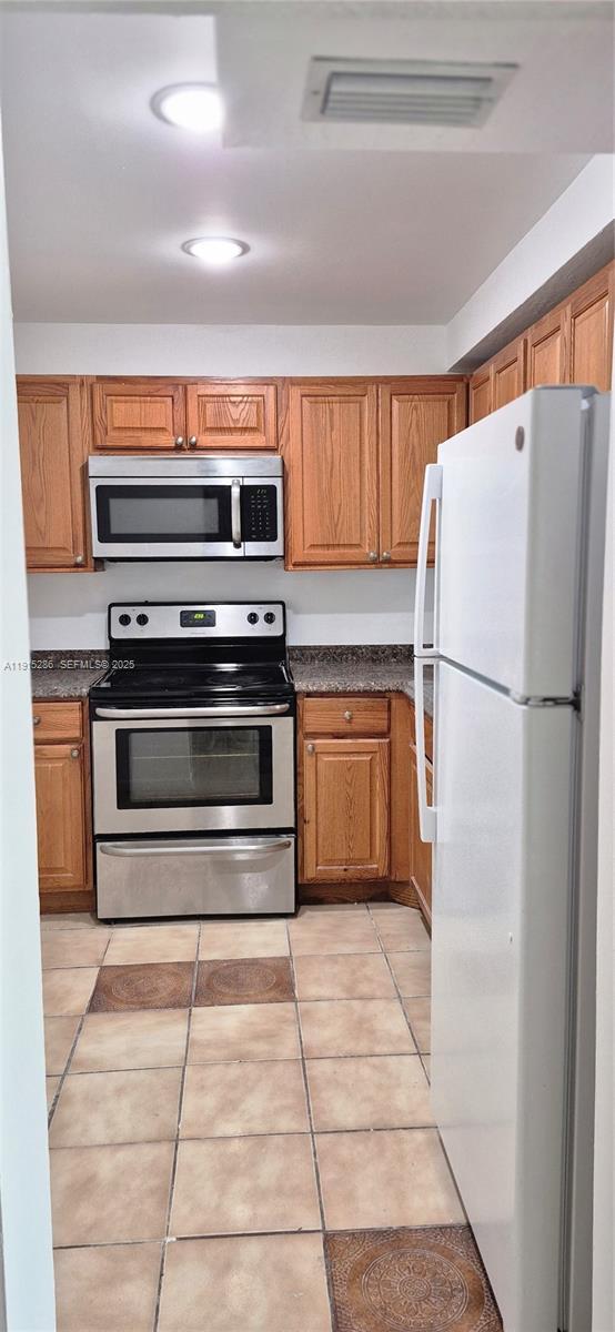 Photo - 11780 SW 18th St Unit 314-2
