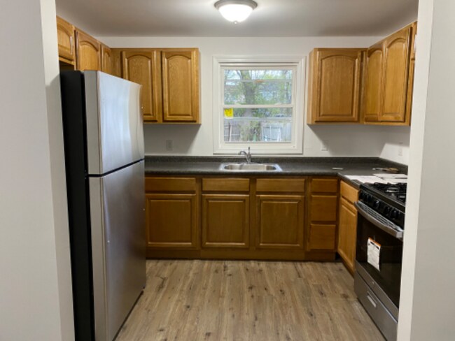 Photo - 248 Spring St Unit Apt 1