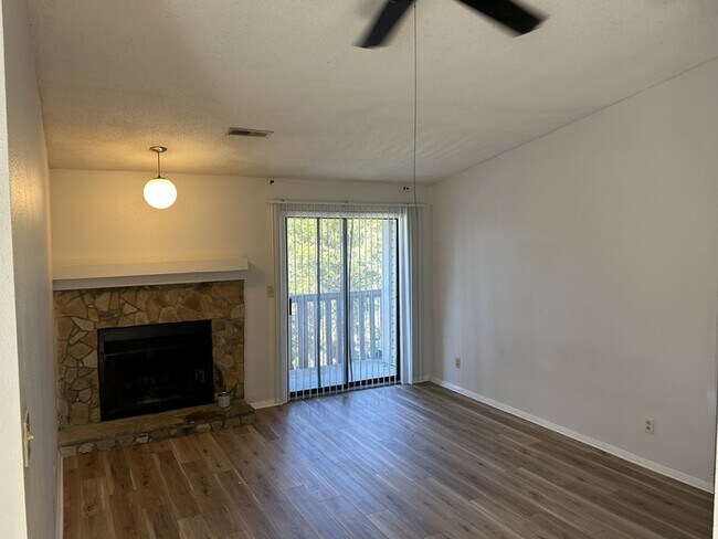 Photo - 3615 N Crestview Dr NW Unidad 2