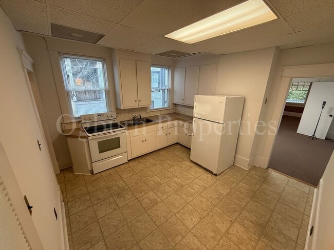 Photo - 124 Taylor St SW Unit #2