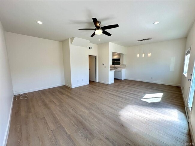 Photo - 455 29th St Unidad 453