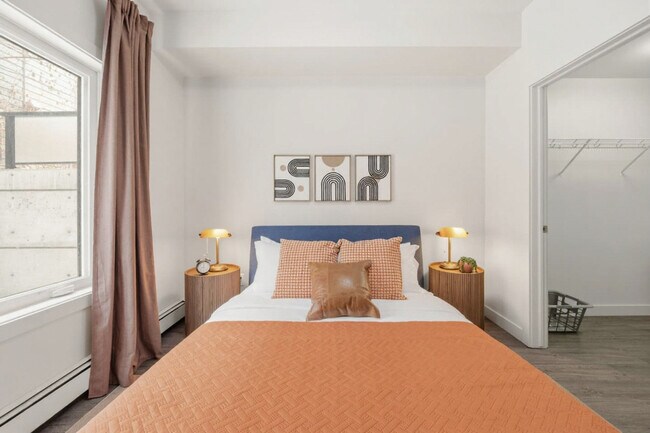 Photo - 10837-10883 83 Ave NW Unit SI ID1512421P