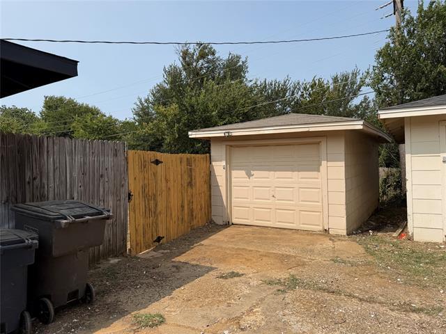 Photo - 2504 Normont Cir