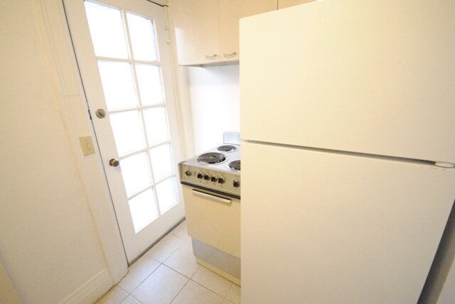 Photo - 322-324 N Newstead Ave