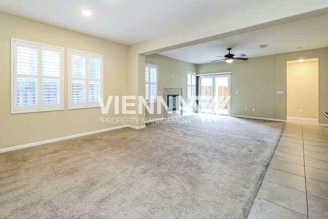 Photo - 7933 Collins Isle Ln