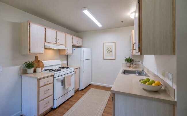 Photo - Woodmark