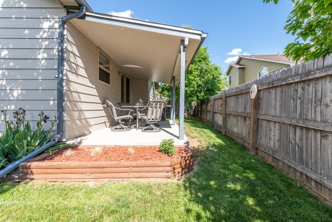 Photo - 2338 Moorgate Dr