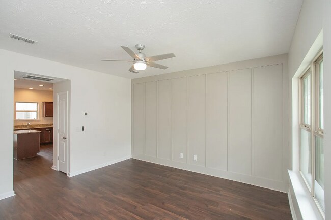Photo - 1740 Sprucedale Dr Townhome