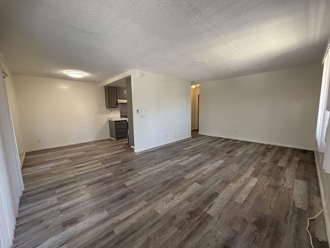 Photo - 21301 Lake Shore Dr Unit 21301 Lakeshore Dr. #8