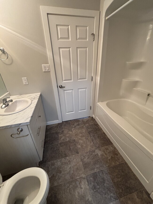 Photo - 26 Vivian Ave