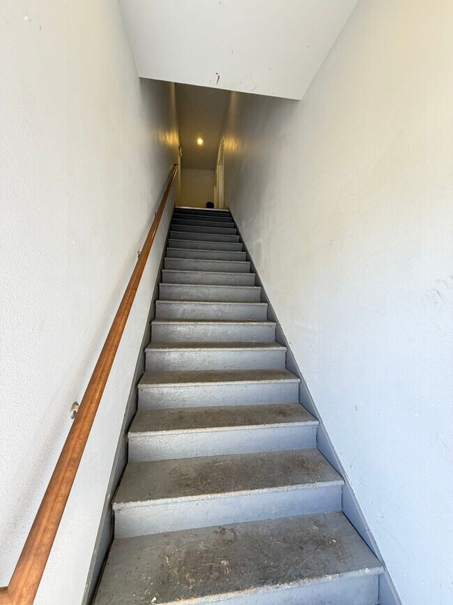 Photo - 103 W Bishop Way Unit A