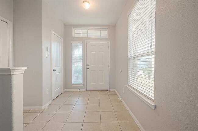 Photo - 24930 Scarlatti Cantata Dr