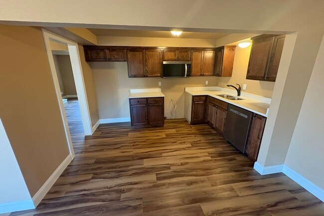Photo - Recently reduced 3 Bedroom/2 Bath single s...