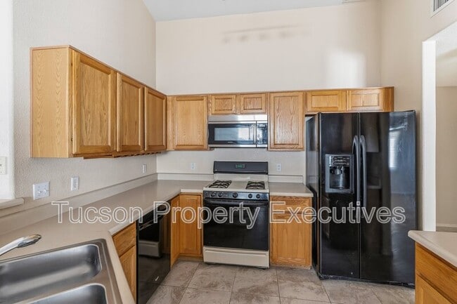 Photo - 13256 N Hammerstone Ln