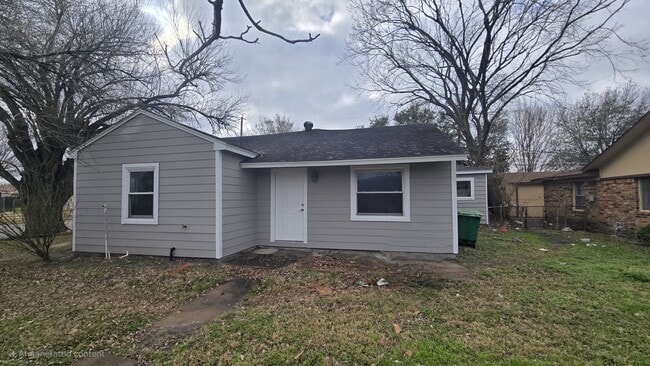 Building Photo - 8654 Tilgham St