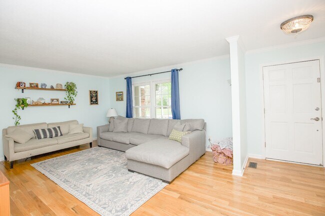 Photo - Spacious 3 Bedroom Home in Fayetteville, N...