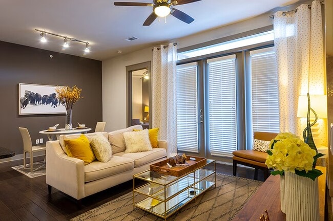 Photo - Downtown Steal: Up to 6 Weeks FREE Rent! Unit CRT2