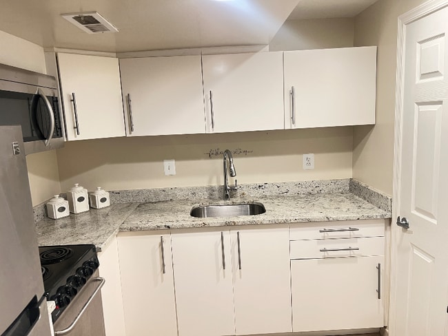 Photo - 10508 Cleary Ln