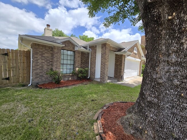 2034 Village Park Dr