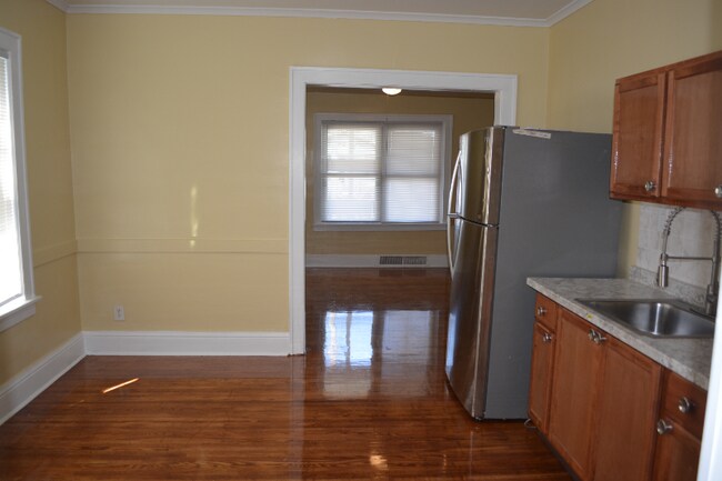 Photo - 1673 Taylor Ave Unidad 1F