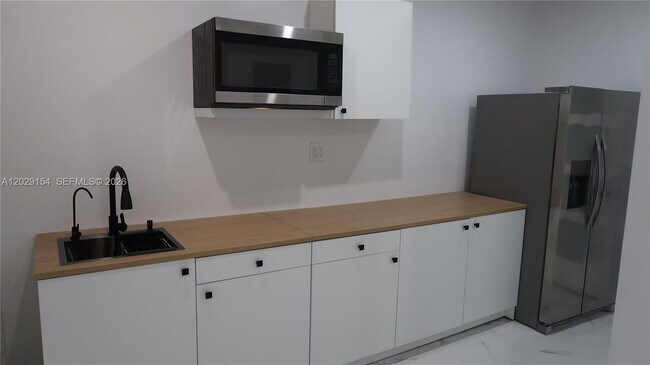 Photo - 8220 NW 199th St Unit 1