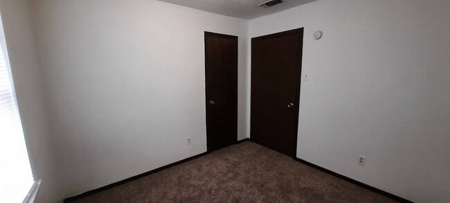 Photo - Buckner Apartments