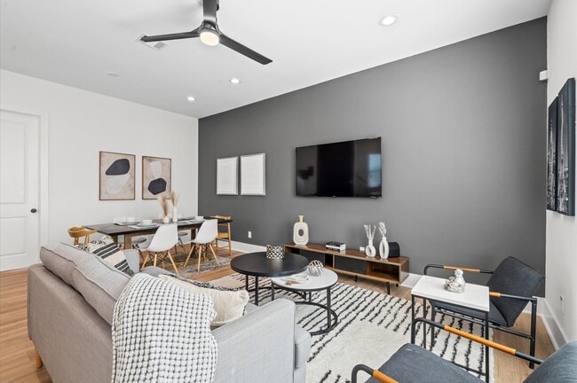 Photo - 5216 Green Pine Tree Dr