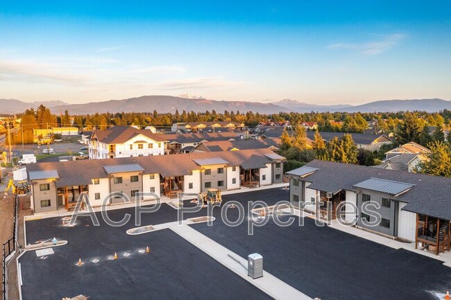 Photo - 669 E Badger Rd Unidad #203 Rental