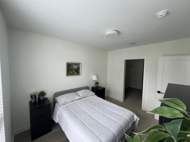 Photo - 8380-200A 200A St