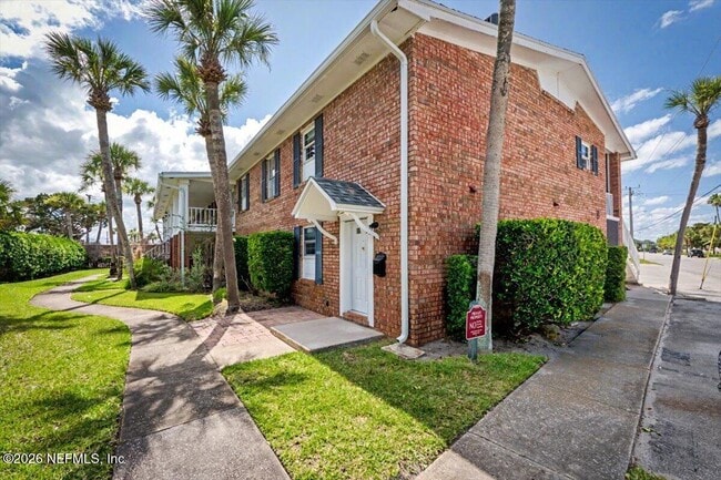 Photo - 22 Comares Ave Unit 6B