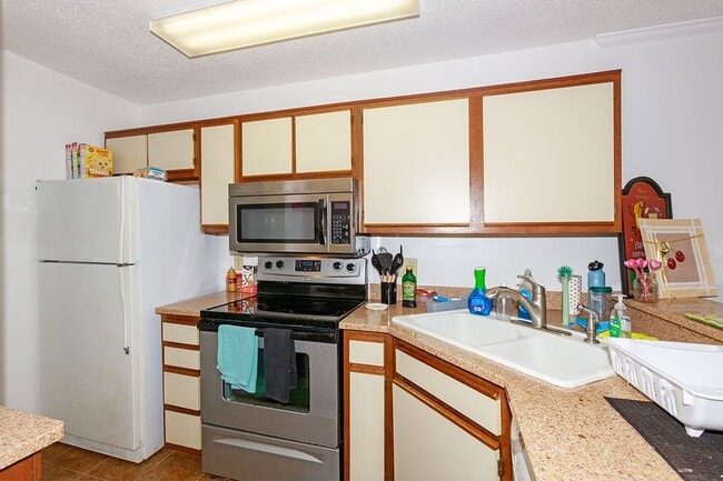 Photo - 103 Stratford Dr