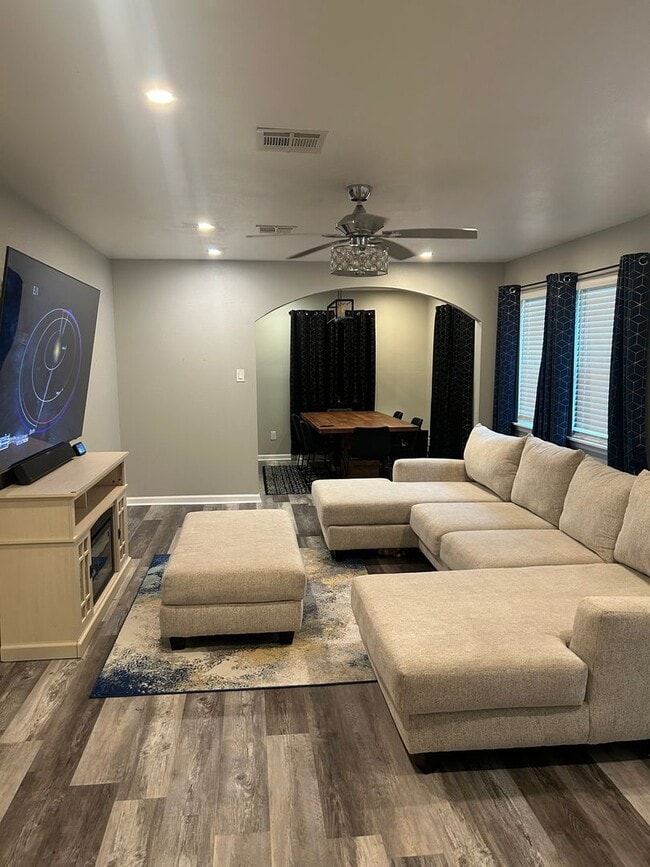 Photo - 1610 14th St