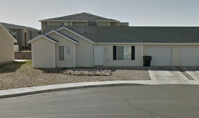 Building Photo - 1273 N 650 W