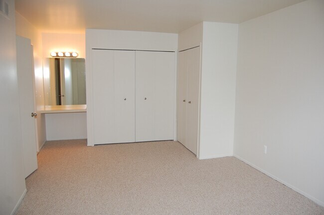 Master Bedroom- Vanity