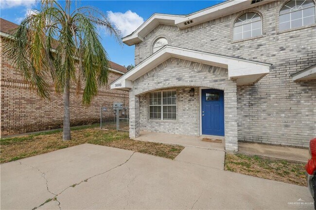 16 Ashley Dr