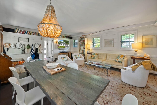 Photo - 163 N Lakeshore Dr