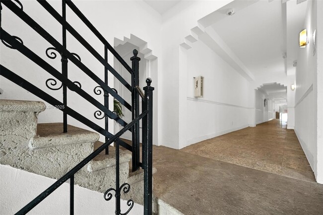 Photo - 4035 Meridian Ave Unit 301