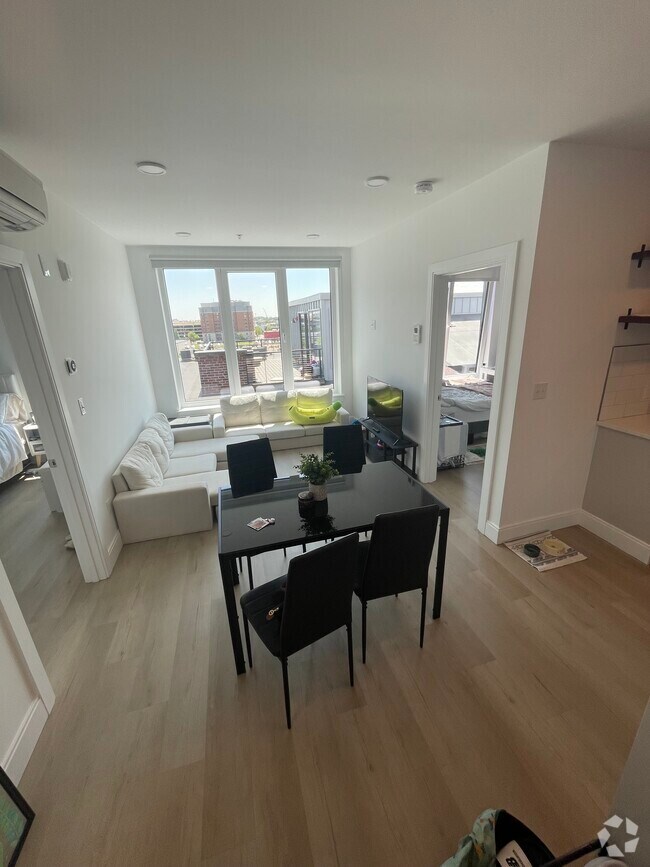 Building Photo - 1920 Washington St Unit 604 Rental