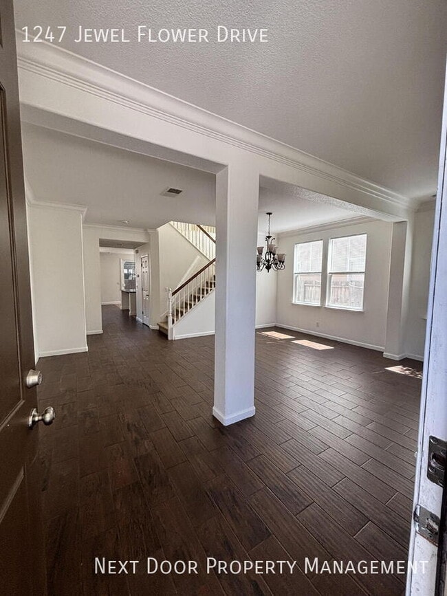 Photo - 1247 Jewel Flower Dr