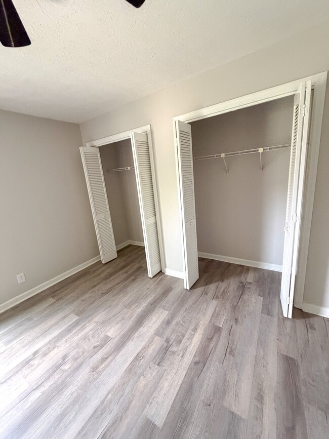 Photo - 6197 Trestlewood Dr Unit D