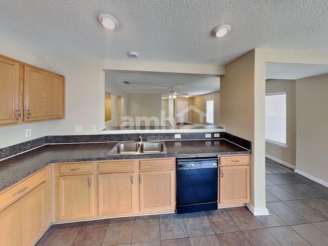 Photo - 76191 Long Pond Loop