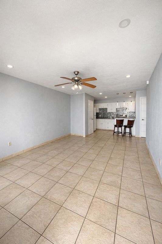 Photo - 312 Gastel Cir