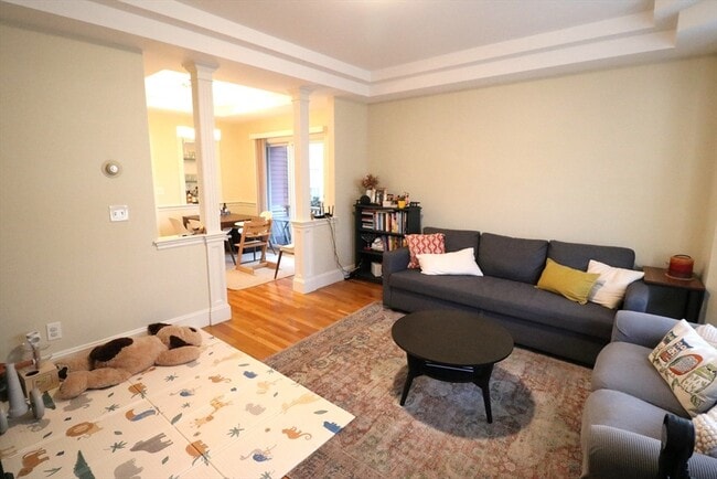 Photo - 114 Pleasant St Unidad 1